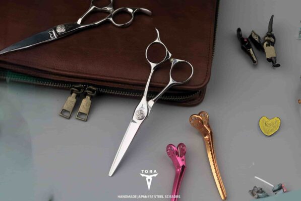 Kéo cắt tóc CR55