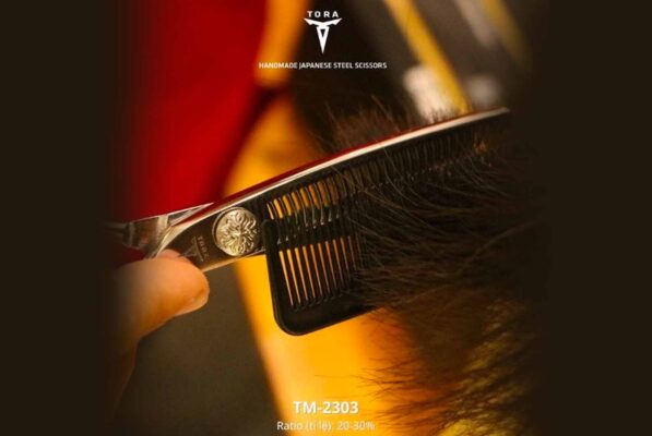 Kéo tỉa tóc