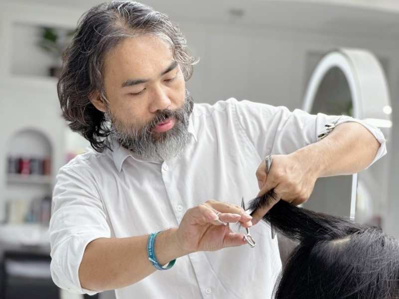 Học cắt tóc nữ tại X-Academy