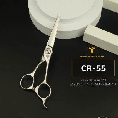 Kéo cắt tóc TORA CR-55 thách thức mọi kỹ thuật cắt chi tiết