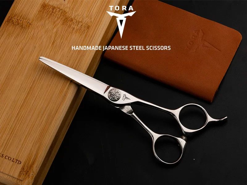 Ai nên dùng kéo 6.0 Inches? Hướng Dẫn Chọn Kéo Chuẩn Cho Thợ Tóc Việt