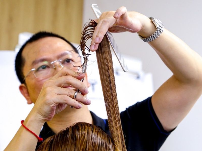 Tại sao các NTMT lại yêu thích kéo cắt tóc TORA